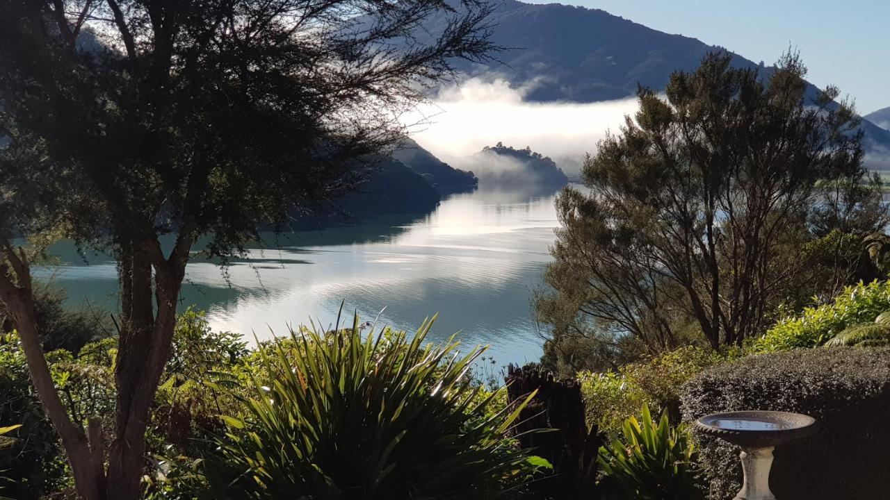 Moana Haven B&B Havelock Bagian luar foto